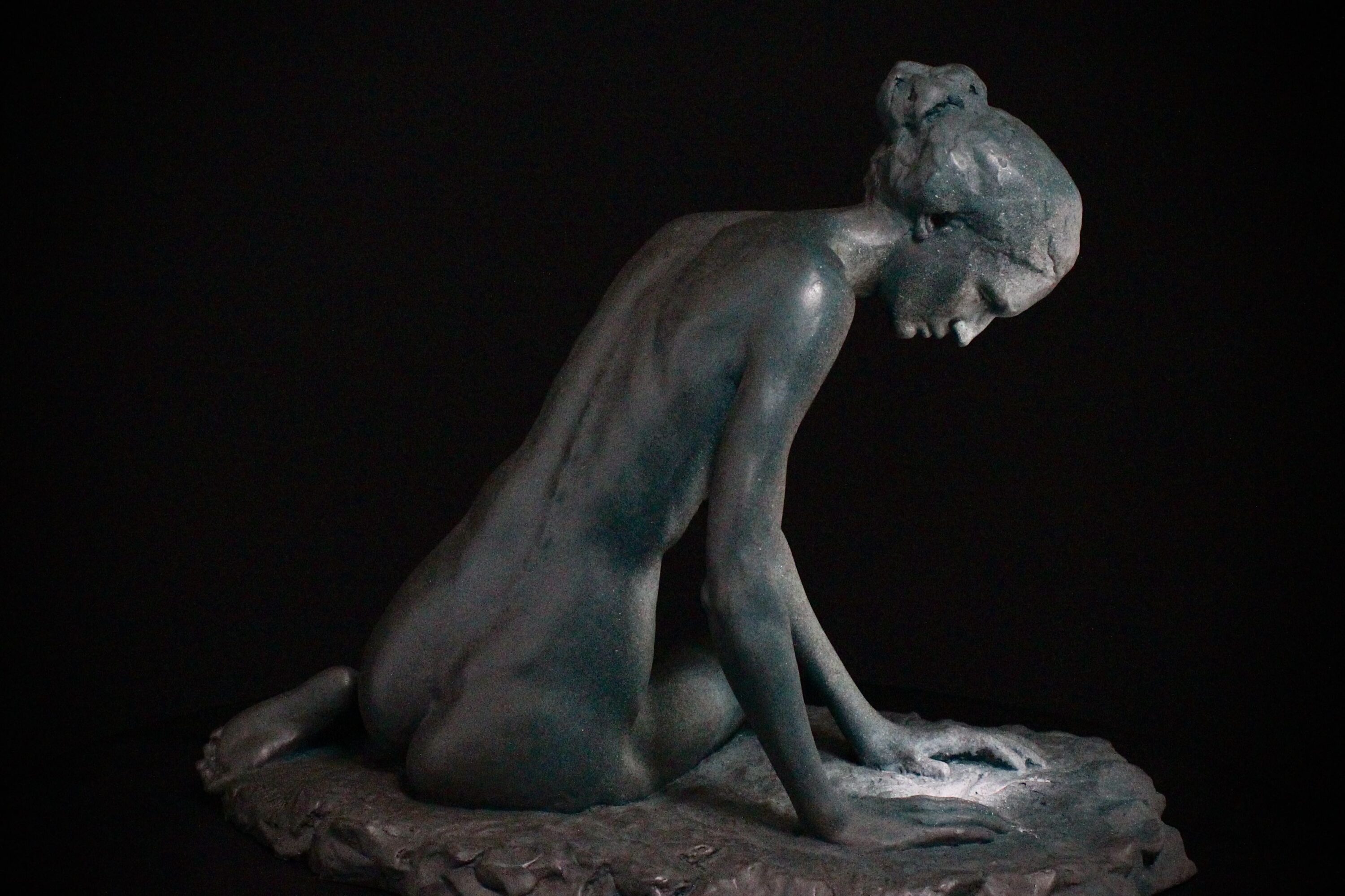 Bronze reduction 24cm with marble base